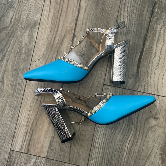 Blue and silver heels - Picture 1 of 3
